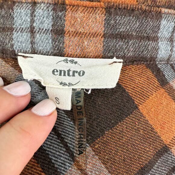 Entro Size S Flannel Snap-front Orange Brown Blue Plaid T21945 Studded Pockets - Picture 5 of 6